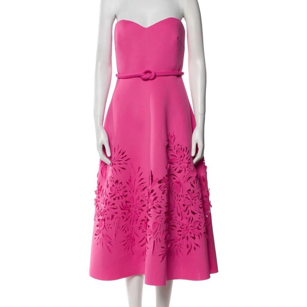 🎀 Badgley Mischka Strapless Pink Midi w/ Laser-Cut Floral Detail || size 6 🎀